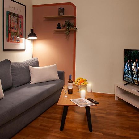 Aris123 By Smart Cozy Suites - Apartments In The Heart Of Athens - 5 Minutes From Metro - Available 24Hr Exteriér fotografie