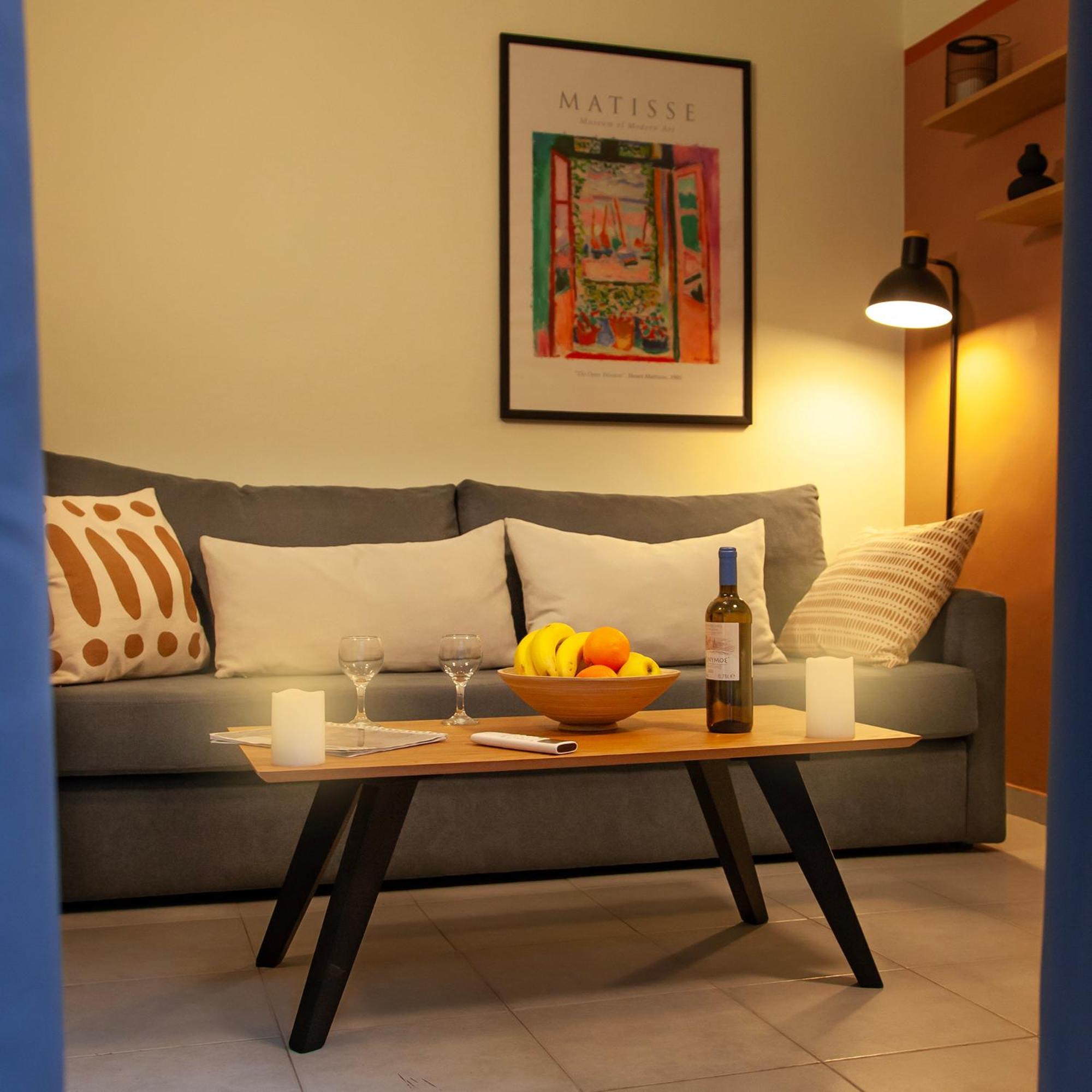 Aris123 By Smart Cozy Suites - Apartments In The Heart Of Athens - 5 Minutes From Metro - Available 24Hr Exteriér fotografie